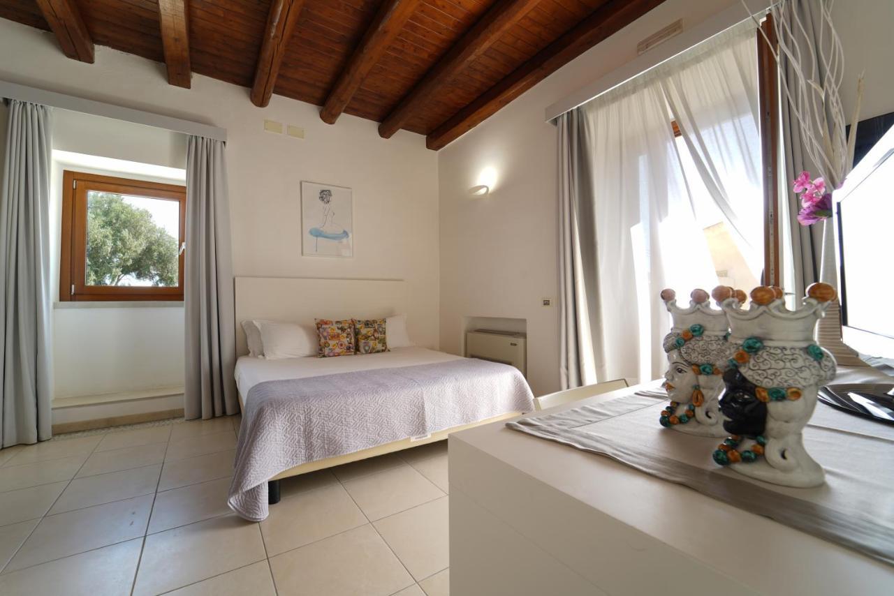 Life Hotels Kalaonda Resort Siraküza Dış mekan fotoğraf